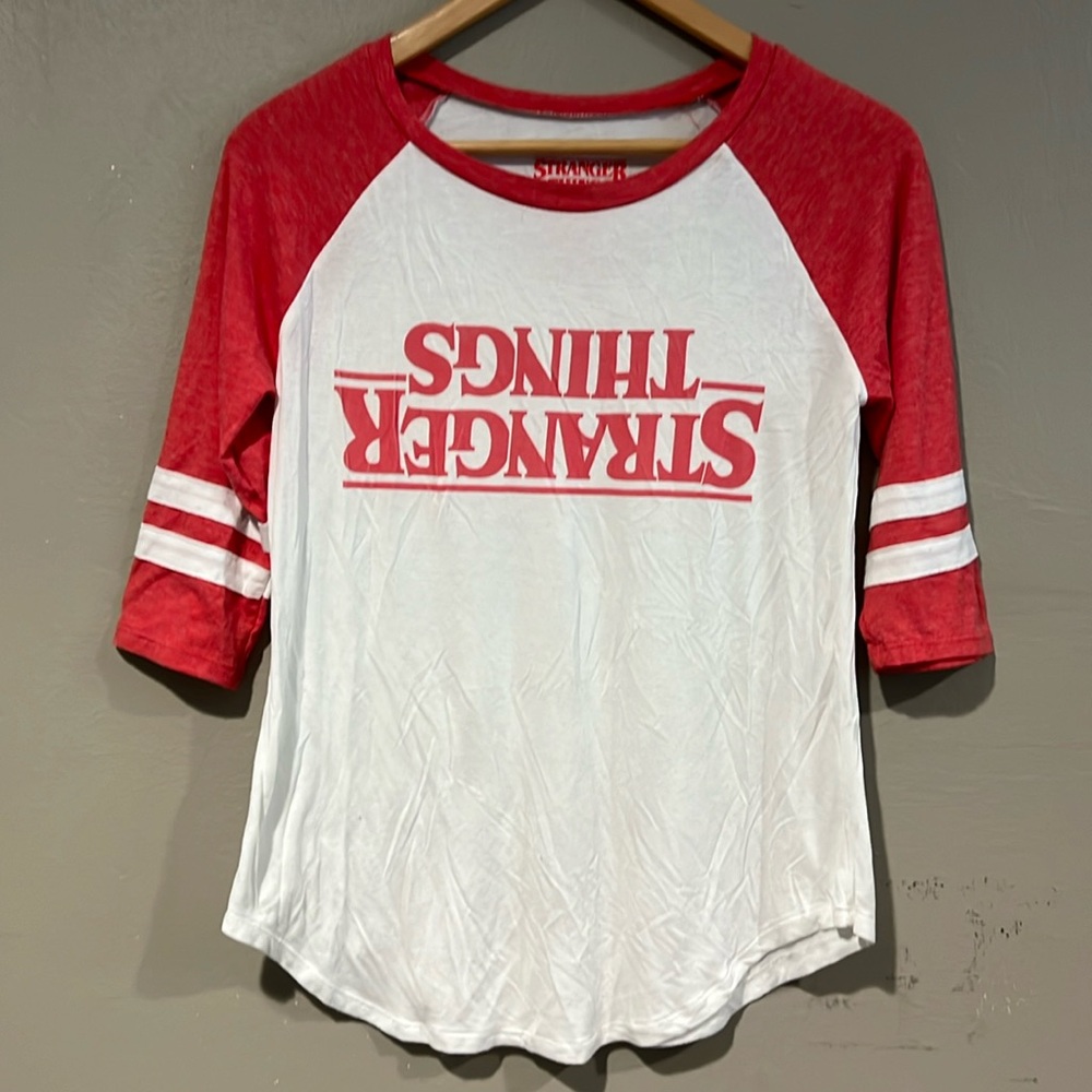 Stranger Things Raglan